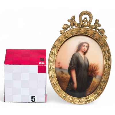 Плакетка «Руфь» в овальной рамке в стиле ампир. Германия Конец XIX века