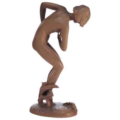 Обнаженная с жуком Кацухетте, Германия 1930-гг