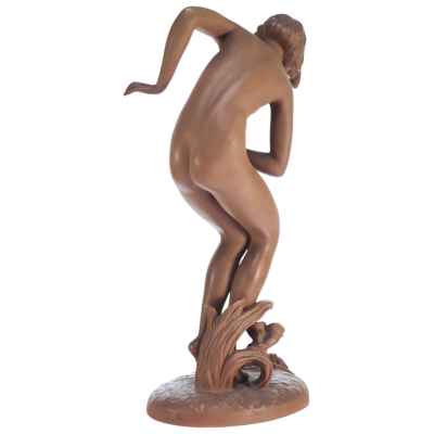 Обнаженная с жуком Кацухетте, Германия 1930-гг