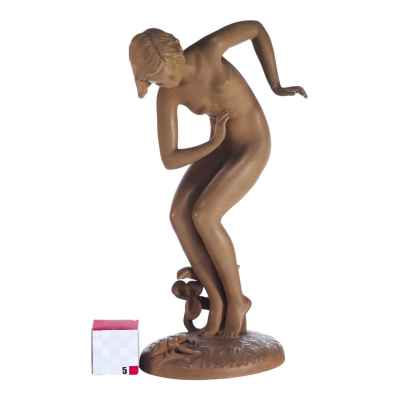 Обнаженная с жуком Кацухетте, Германия 1930-гг