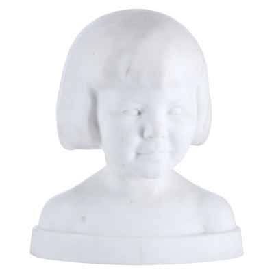 Скульптурный портрет «Девочка» Вена 1920