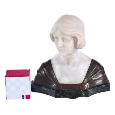 Бюст неизвестной девушки W. Sommer Европа 1910