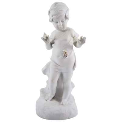 Скульптура «Мальчик с жуком» Париж, Франция последняя четверть XIX века (?)