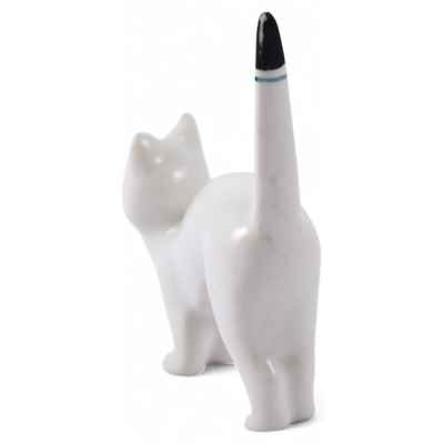 Скульптура Белая кошка фарфор, Европа втор. пол. ХХ в. Н-9 см. Европа ХХ век