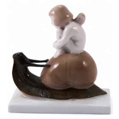 Скульптура «Девочка-эльф на улитке» Время изготовления: 1920-е - начало 1930-х годов. Розенталь, Германия 1920-—1930-гг