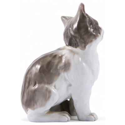 Скульптура Котенок Хойбах Heubach, фарфор Германия 1882-1915 гг. Н-14,3 см. Heubach, Германия 1882-1915 гг.