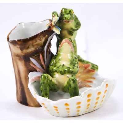 Ваза с двумя лягушками Pesпекк, Тюрингия 1878-1937 гг