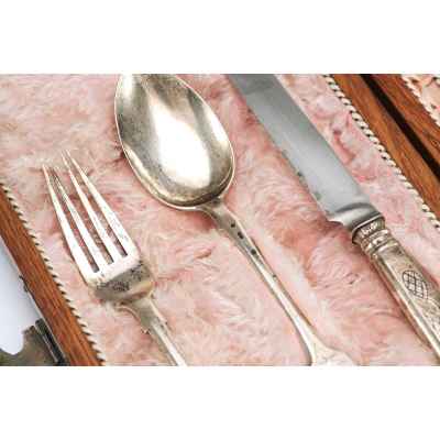 Набор столовых приборов «Эгоист» Москва, Россия. Москва, Россия 1878