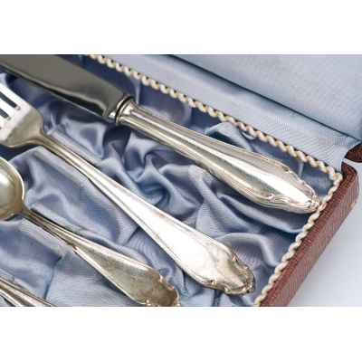 Набор столовых принадлежностей в подарочном футляре фабрика Александра Штурма, Вена. Австрия. около 1922 г