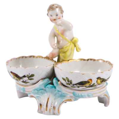 Солонка с путти Берлинская королевская фарфоровая мануфактура, Германия начало XIX в