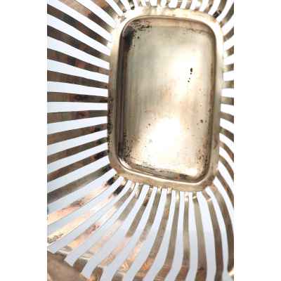 Сухарница  с волнообразными краями. Австро- Венгрия, Вена 1861