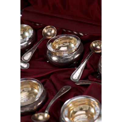 Набор солонок в оригинальном футляре серебро 800 пр. L.Robert-Keusters Бельгия нач. ХХ в. Европа. Антверпен первая половина ХХ века