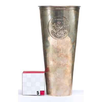 Стакан «Святой Георгий покровитель воинов» Вена. Австрия 1872 — 1922 гг