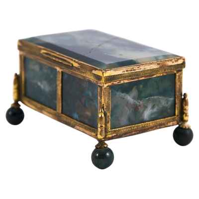 Шкатулка из агата и бронзы Урал конец XIX — начало XX вв