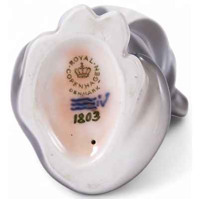 Скульптура Кот фарфор, Royal Copenhagen Копенгаген, Дания H-13,2 см. Копенгаген, Дания 1969-1974 гг