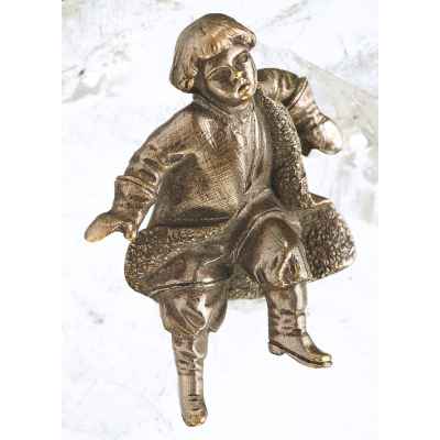 Сувенир «Мальчик на льду»  Конец XIX века