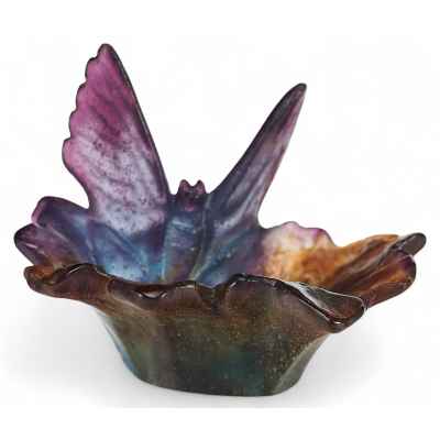 Чаша с бабочкой Фирма “Братья Дом. Нанси” Начало XX века