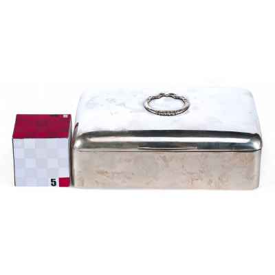 Шкатулка серебро 900 пр. Александр Штурм Австрия нач. ХХ в. 17,3х12,5х6,1 см. фабрика Александра Штурма, Вена (Австрия) 1920-е гг