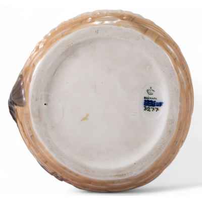 Ваза «Лобстер» 1967 года Royal Copenhagen Factory,  Копенгаген, Дания 1967