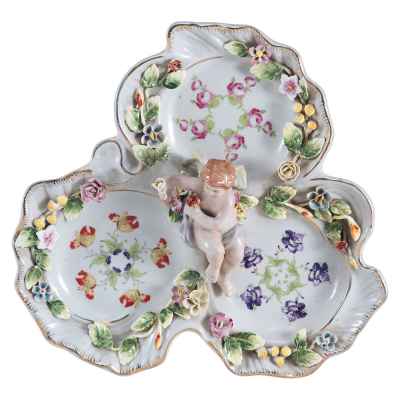 Блюдо «Путти»1-я чете. XX в. Европа 1-я четверть ХX века