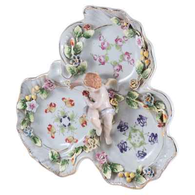 Блюдо «Путти»1-я чете. XX в. Европа 1-я четверть ХX века