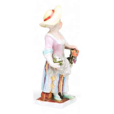 Скульптурная  фарфоровая композиция «Пастораль» Европа Начало XX века