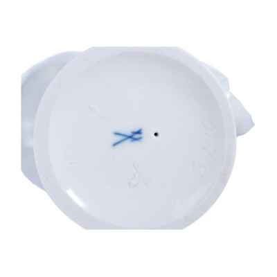 Скульптура Белый селезень фарфор, Мейсен (Meissen) Германия 1955 г. Н-13,5 см. Мейсен, Германия. Дизайнер: Эрих Оме 1955