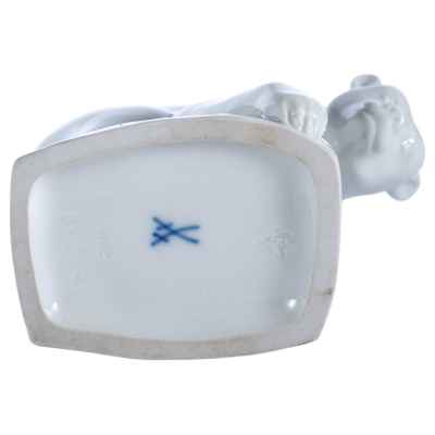 Скульптура Медведь фарфор, Мейсен (Meissen) Германия 1947-73 гг. Н-10,5 см. Мейсен, Германия 1947-1973 гг