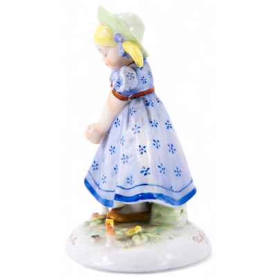 Скульптура «Смущенная девочка» Фирма: Muller &Со. Германия, Фолькштедт 1907-1949 гг