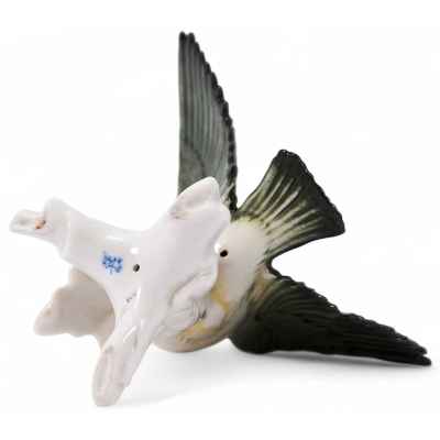 Скульптура Пеночка садовая фарфор, Карл Энц (Karl Ens) Германия после 1945 г. Н-9,4 см. Фолькштадт, Германия после 1945 г