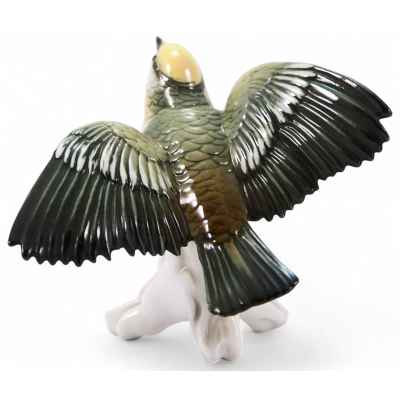 Скульптура Пеночка садовая фарфор, Карл Энц (Karl Ens) Германия после 1945 г. Н-9,4 см. Фолькштадт, Германия после 1945 г