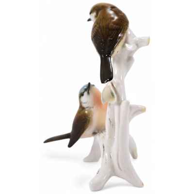 Скульптура Жуланы обыкновенные фарфор, Карл Энц (Karl Ens) Германия после 1945 г. Н-16 см. Фолькштадт, Германия после 1945 г