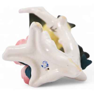 Скульптура Желтобрюхая мухоловка-тоди фарфор, Карл Энц (Karl Ens) Германия после 1945 г. Н-14,5 см. Фолькштадт, Германия. после 1945 г