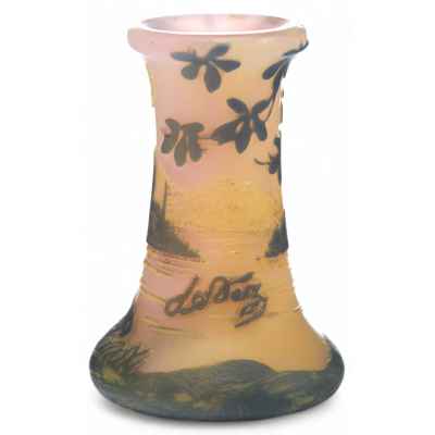 Ваза в стиле модерн стекло DeVes для Stumpf, Touvier, Violett & Сіе Франция 5,8x4 см. Нанси, Франция Начало XX века