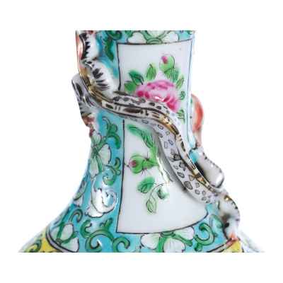 Парные вазы Пионы и птицы фарфор, Китай сер. XIX в. Н-14 см. Китай Вторая половина XIX века