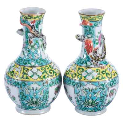 Парные вазы Пионы и птицы фарфор, Китай сер. XIX в. Н-14 см. Китай Вторая половина XIX века