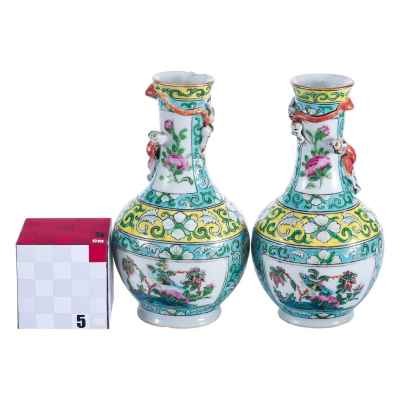 Парные вазы Пионы и птицы фарфор, Китай сер. XIX в. Н-14 см. Китай Вторая половина XIX века