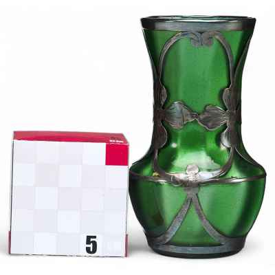 Ваза в стиле модерн металлиновое стекло, серебро, Loetz Witwe нач. ХХ в. Н-10,3 см. Европа Начало XX века