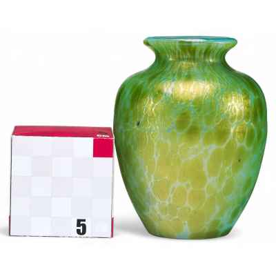 Ваза в стиле модерн иридисцентное стело Франция нач. ХХ в. Н-11,2 см. Франция начало ХХ века