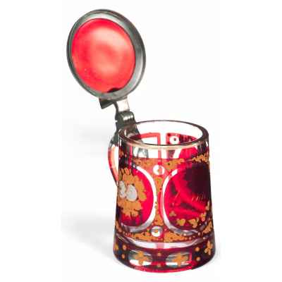 Пивная кружка из красного стекла Австро-Венгрия конец XIX- начало XX вв