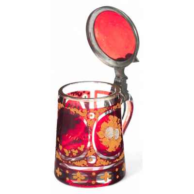 Пивная кружка из красного стекла Австро-Венгрия конец XIX- начало XX вв