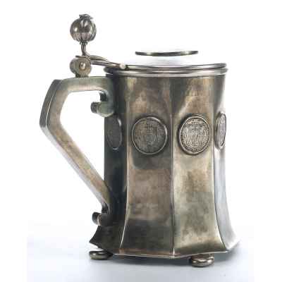 Пивная кружка с талером и крейцерами серебро 800 пр. Австро-Венгрия втор. пол. 19 в. 472 гр. Австро-Венгрия после 1866 г