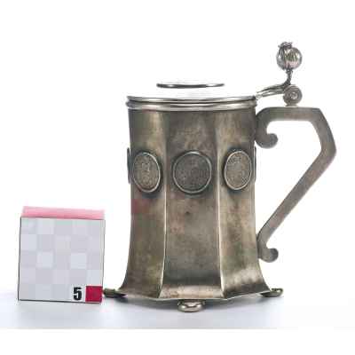 Пивная кружка с талером и крейцерами серебро 800 пр. Австро-Венгрия втор. пол. 19 в. 472 гр. Австро-Венгрия после 1866 г