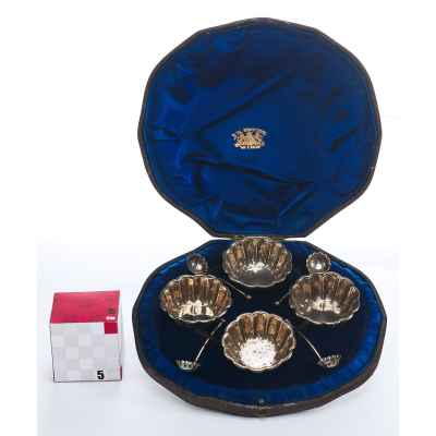 Набор серебряных солонок Horace Woodward & Со Англия 1886 г. 83 гр. Лондон, Великобрuтания 1886