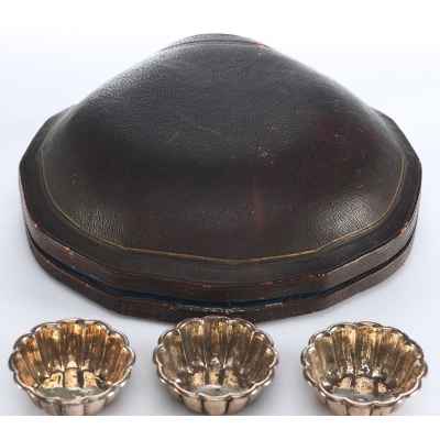 Набор серебряных солонок Horace Woodward & Со Англия 1886 г. 83 гр. Лондон, Великобрuтания 1886