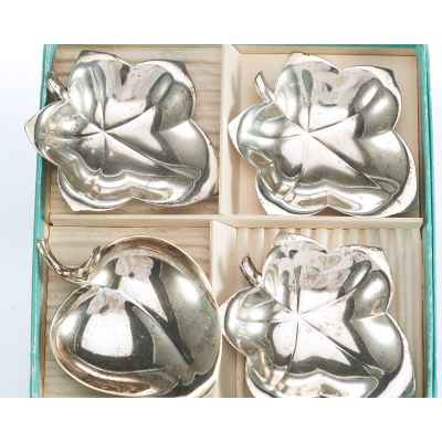 Менажницы Листья и яблоко серебро 925 пр. Tiffany & Со США 148 гр. Tiffany & Со, США 1950-1960 гг