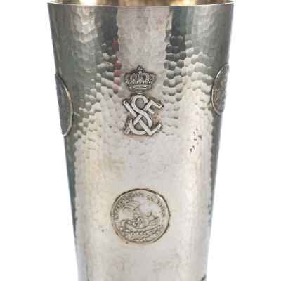 Кубок серебро 800 пр. Австро-Венгрия нач. ХХ в. H-19,7 см. 404 гр. Вена, Австрия Начало XX века