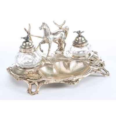 Письменный прибор Конь у изгороди серебро 800 пр. Европа до 1874 г. 21х11 см. 410 гр. Австро-Веигрия (?) до 1874 г.