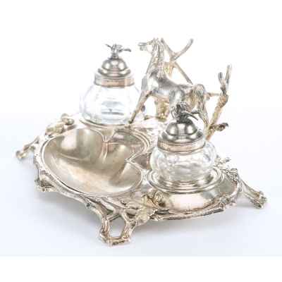 Письменный прибор Конь у изгороди серебро 800 пр. Европа до 1874 г. 21х11 см. 410 гр. Австро-Веигрия (?) до 1874 г.