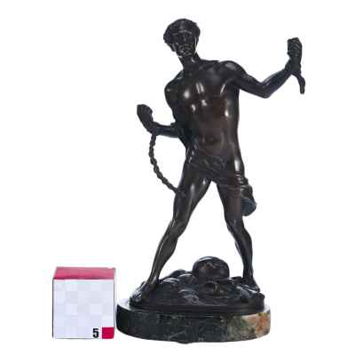 Скульптура «Разрывающий цепи» Вена, Австрия Начало XX века